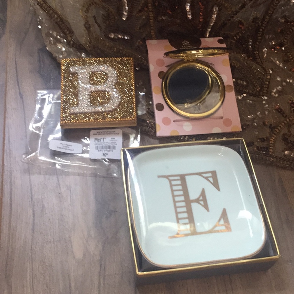 3 pcs of letters B M and E